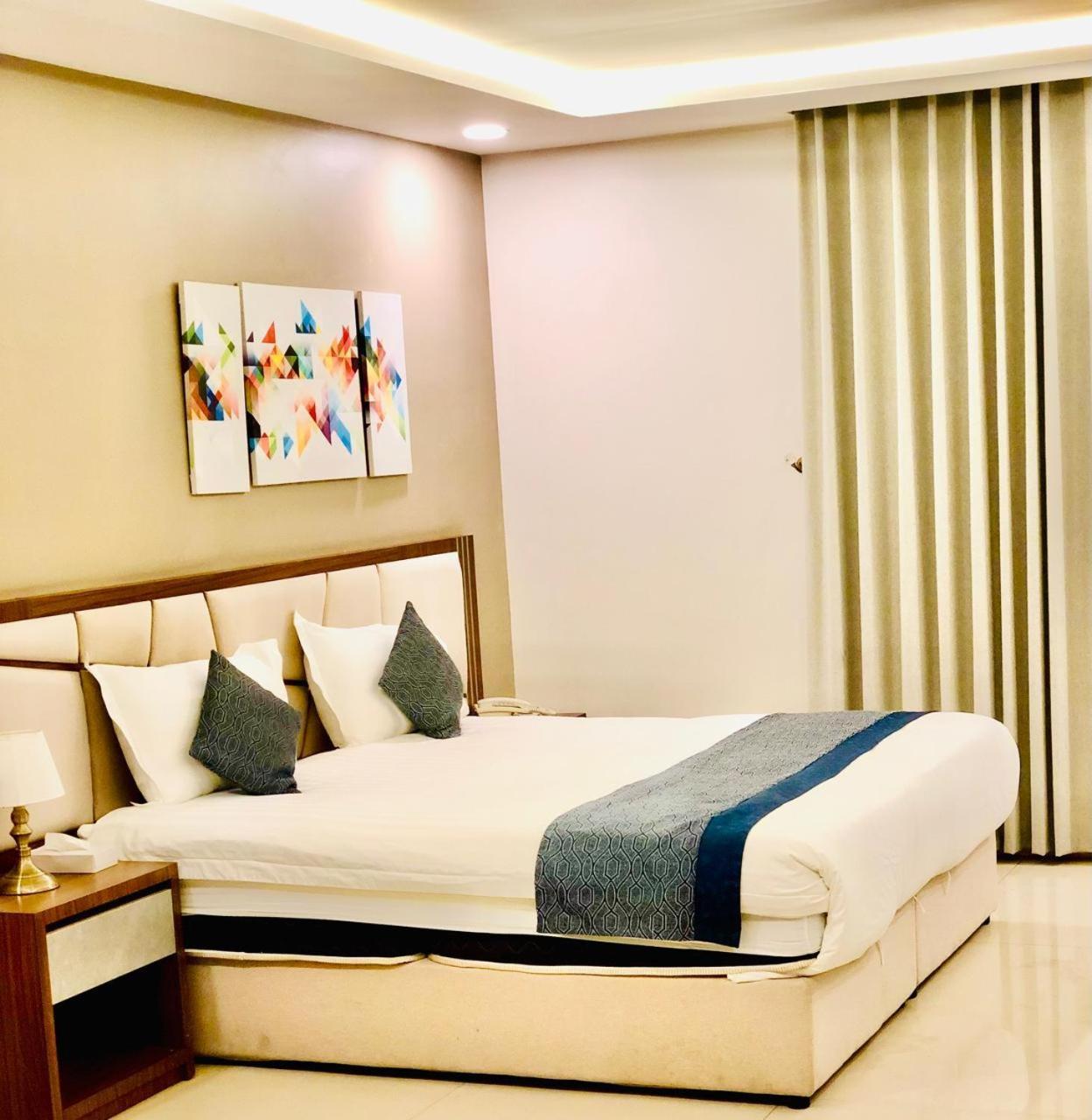 Remaz Suites Hotel Jubail Экстерьер фото